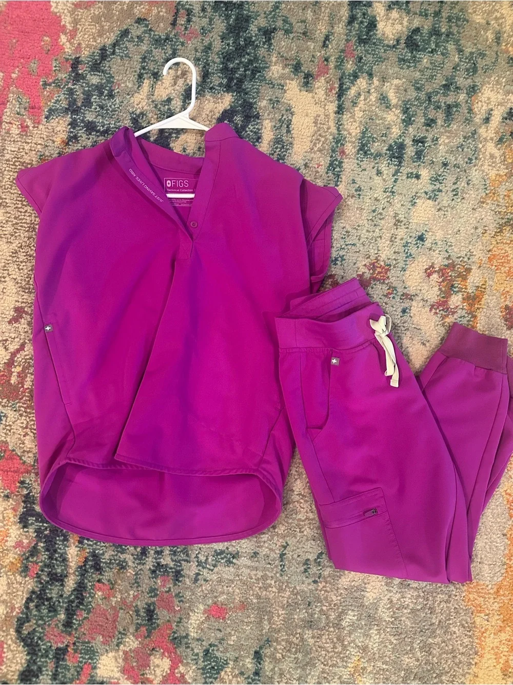 Figs Women's Scrub Set in Magenta